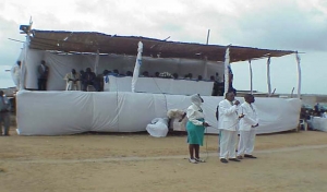 Chegada para Luanda da Comissão Espiritual encabeçada por Irmão Afonso Nunes, actual Bispo da Igreja e a Reunificação tocoista