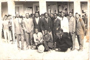 Anciãos da Igreja Central em Luanda, depois da entrega da Carta, pedindo a reabertura ofiicial dos cultos